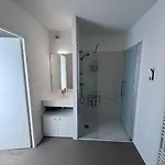 Hotel apartamentowy Uxco Le Spot