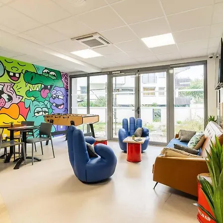 Ξενοδοχείο με διαμερίσματα Uxco Le Spot