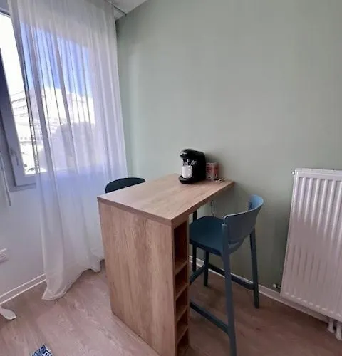 Ξενοδοχείο με διαμερίσματα Uxco Le Spot 3*