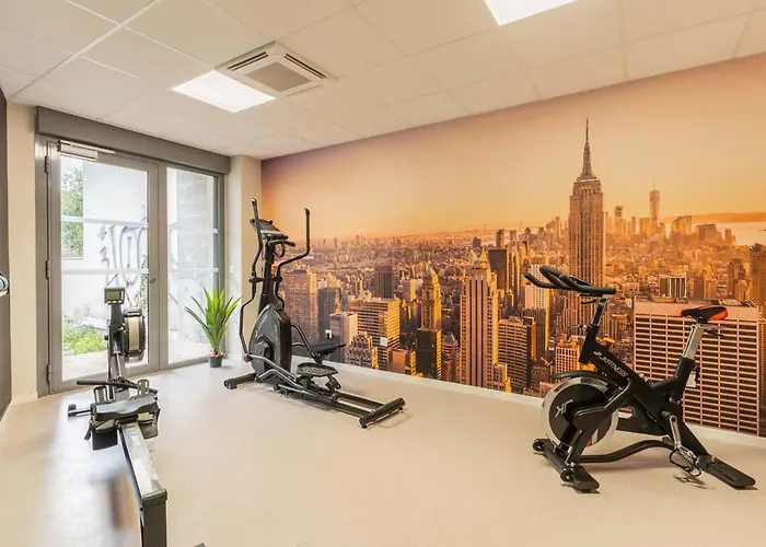 Uxco Le Spot Ξενοδοχείο με διαμερίσματα Λα Ροσέλ